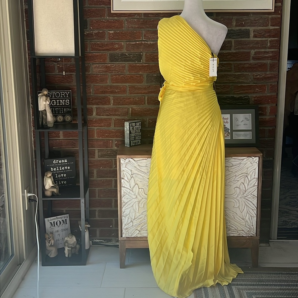 Milly Estelle Pleated Satin One-Shoulder Dress NWT Size 12 - Picture 8 of 9